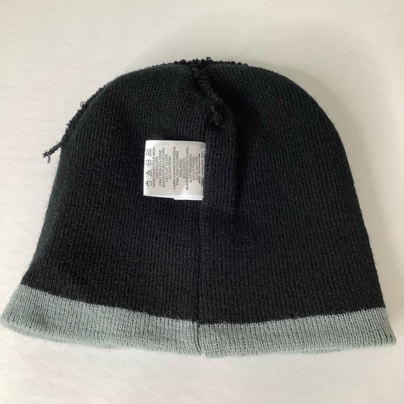 Star Wars Darth Vader large front Logo knit beanie cap hat size One Size EUC - Picture 13 of 16